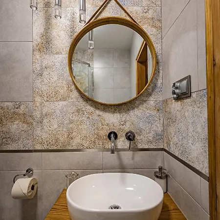Zacisze Pod Reglami & Sauna * زاكوباني