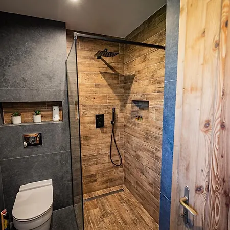 شقة Zacisze Pod Reglami & Sauna